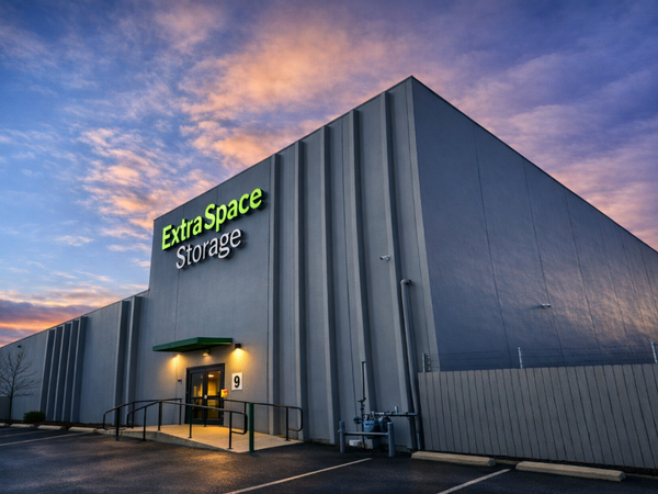 Extra Space Storage facility at 137 Sugarloaf Rd - Hendersonville, NC