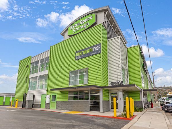 Extra Space Storage facility at 477 Harbor Blvd - Belmont, CA