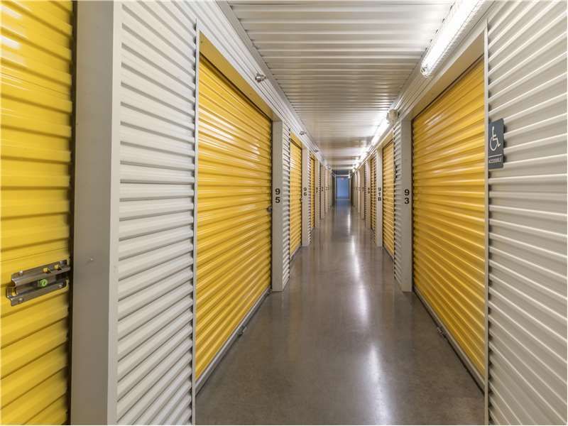 Extra Space Storage  15800 Space Center Blvd in Houston, TX