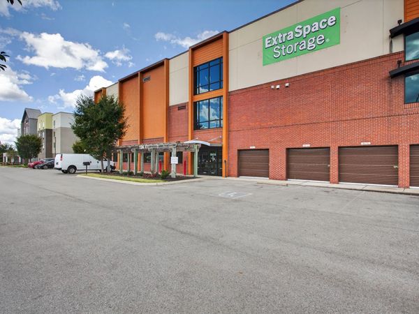 Extra Space Storage facility at 124 John R Rice Blvd - Murfreesboro, TN