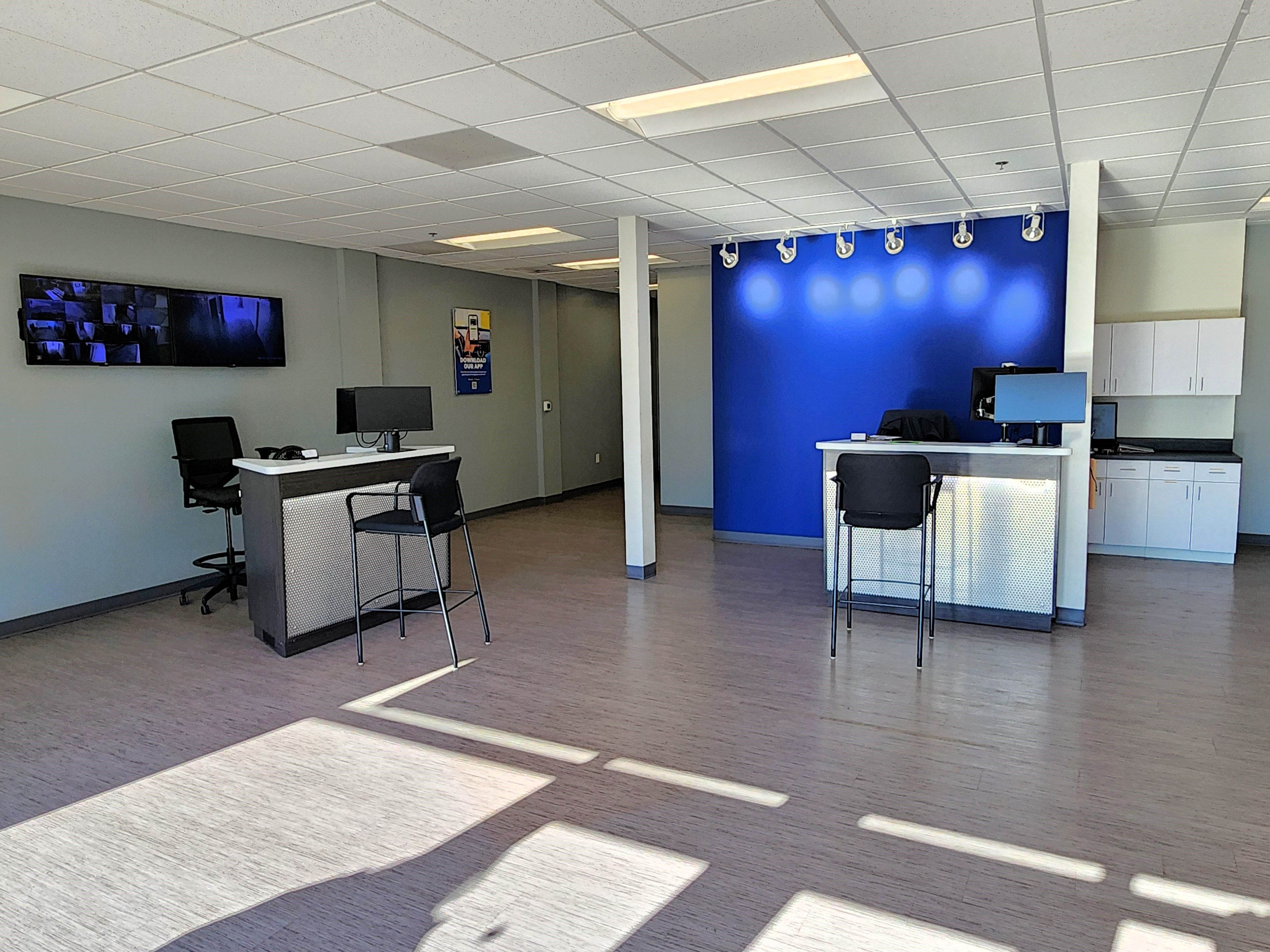 5×5 Self Storage Unit in Glen Allen, VA 4250 Tom Leonard Dr Glen Allen, Virginia 3
