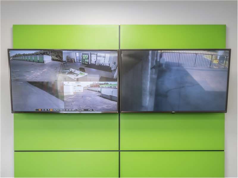 Extra Space Storage  7222 Riverdale Bend Rd in Memphis, TN