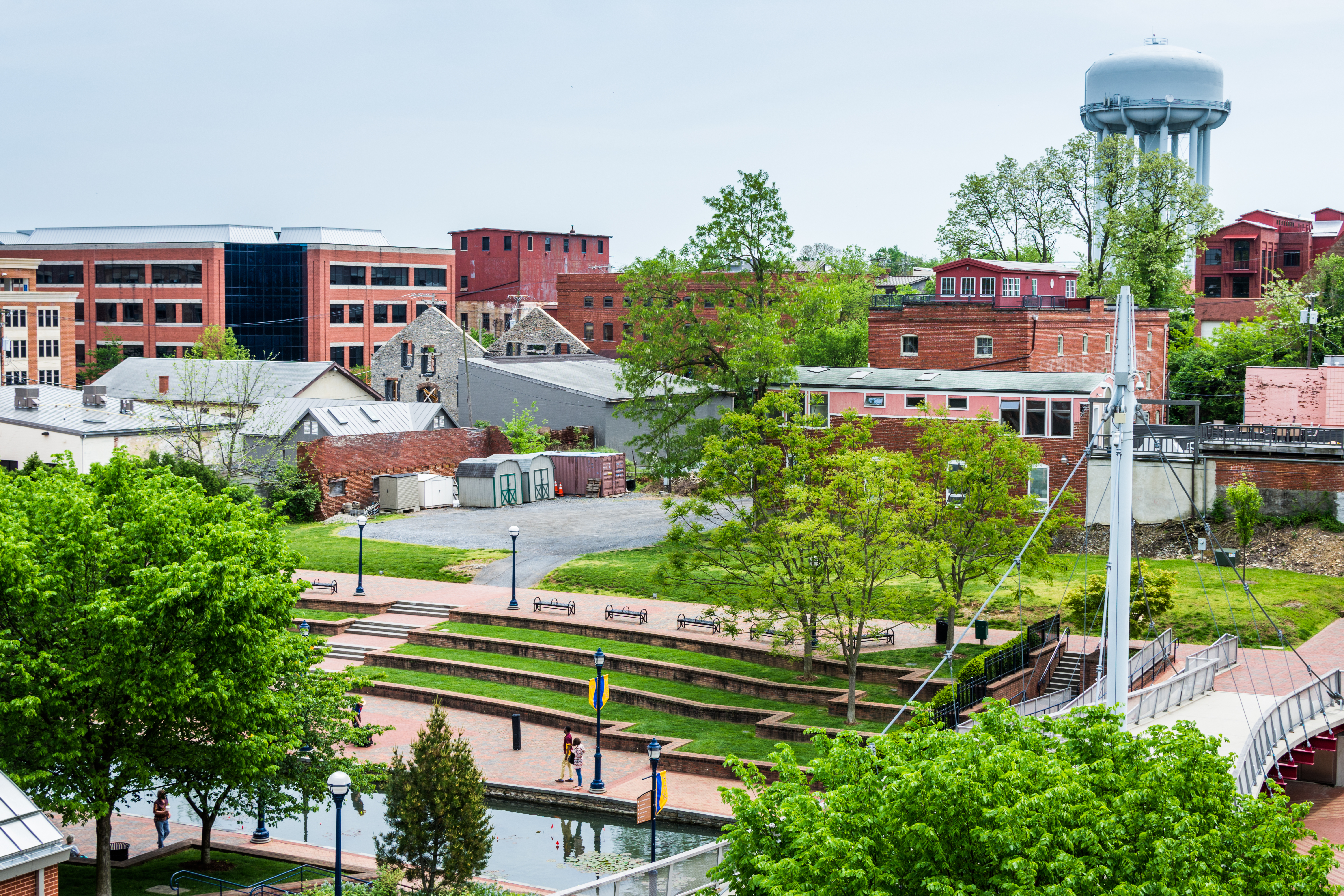 Buildings in Frederick, MA