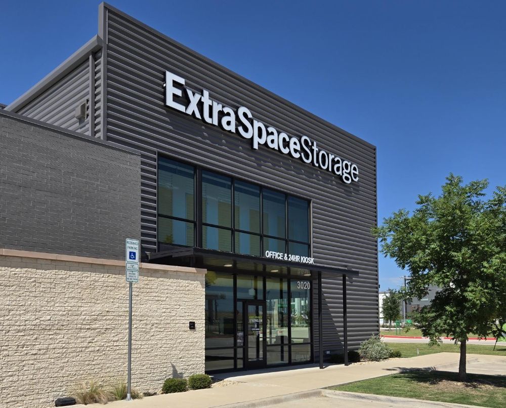 Extra Space Storage  3020 E Sherman Dr in Denton, TX