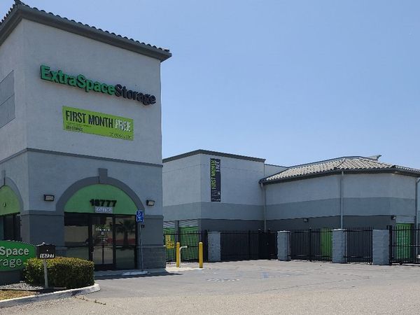 Extra Space Storage facility at 18777 Bloomington Ave - Bloomington, CA