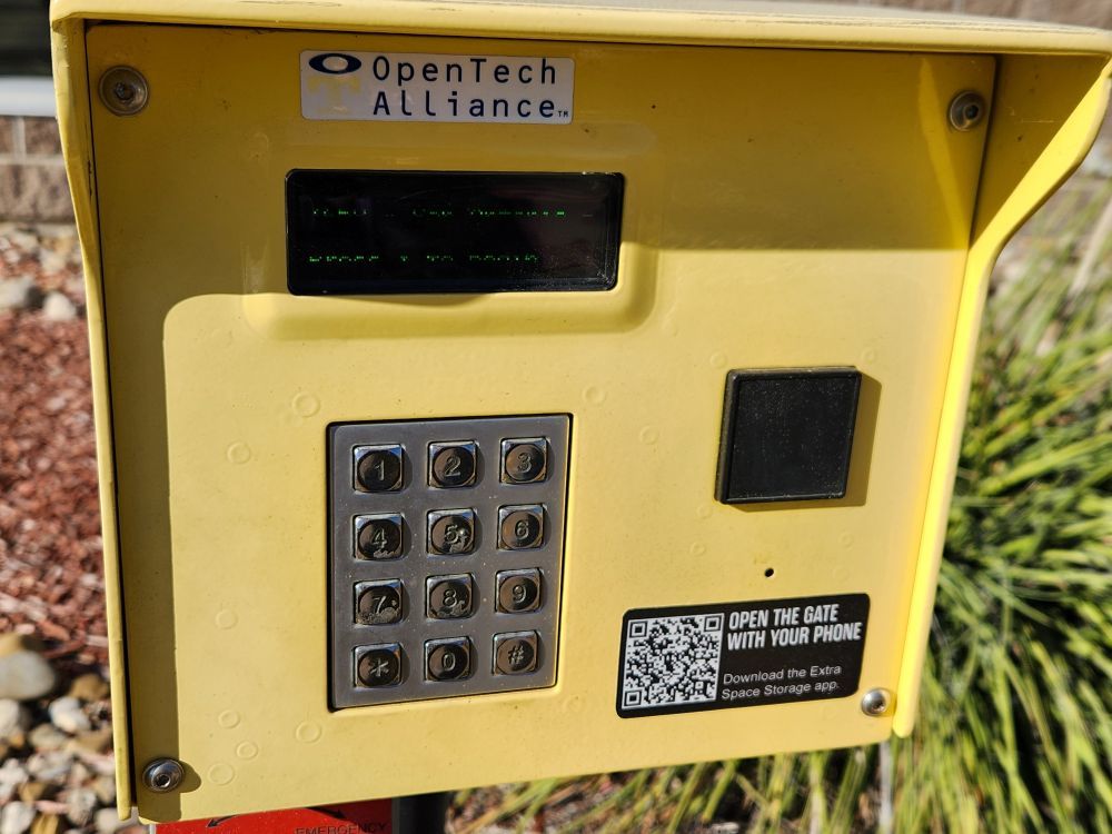 20×10 Garage in San Antonio, TX 16939 Nacogdoches Rd San Antonio, Texas 2