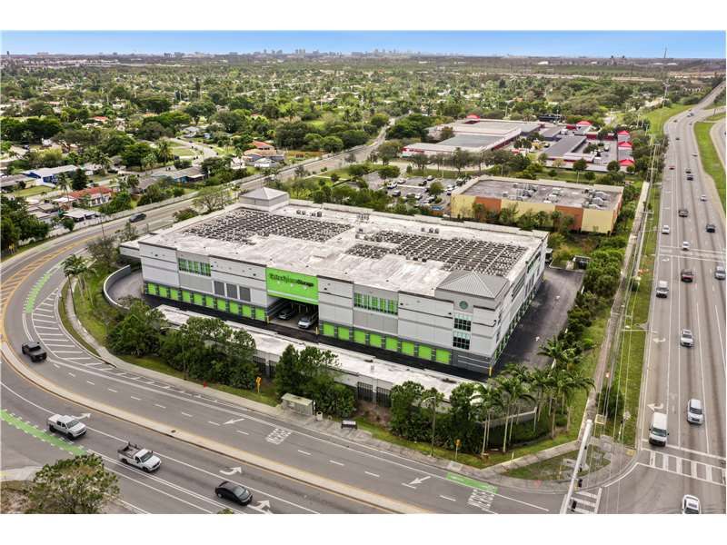 Extra Space Storage  2100 S State Rd 7 in Fort Lauderdale, FL