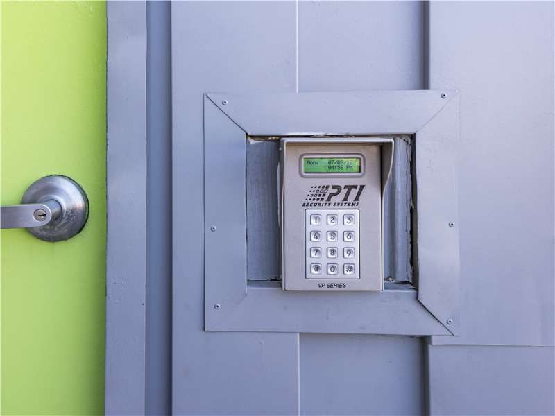 5×5 Self Storage Unit in Everett, MA 329 2nd St Everett, Massachusetts 2