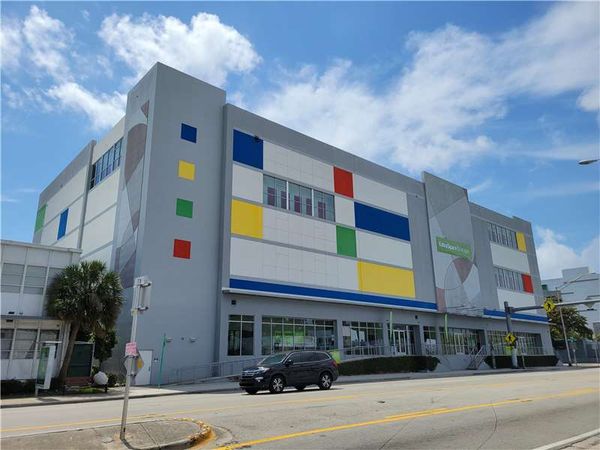 Extra Space Storage facility at 1100 NE 79th St - Miami, FL