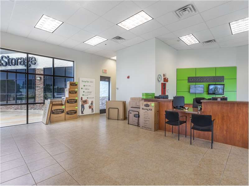 10×20 Garage in Plano, TX 6600 K Ave Plano, Texas 3