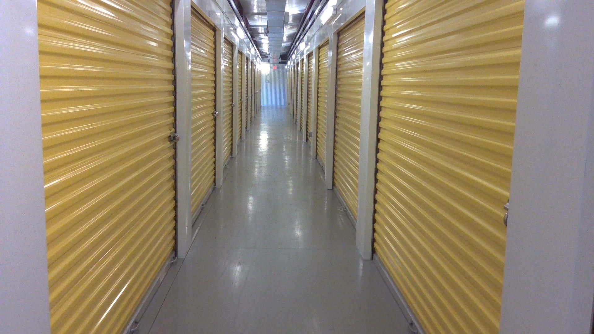 Extra Space Storage  3690 Leharps Dr in Youngstown, OH