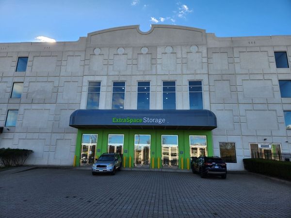 Extra Space Storage facility at 15 Kenosia Ave - Danbury, CT