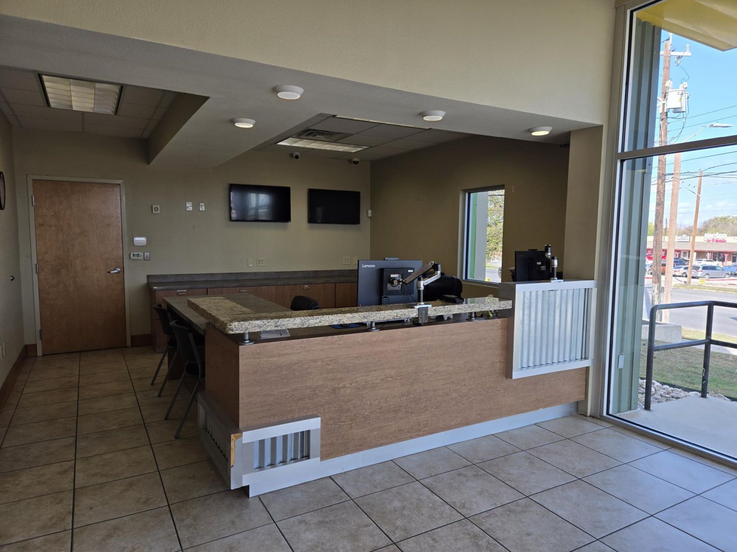 20×10 Self Storage Unit in San Antonio, TX 6911 W Military Dr San Antonio, Texas 3