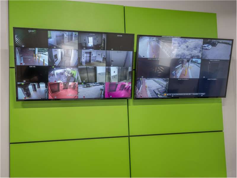 Extra Space Storage  1105 Mt Vernon Hwy NE in Atlanta, GA