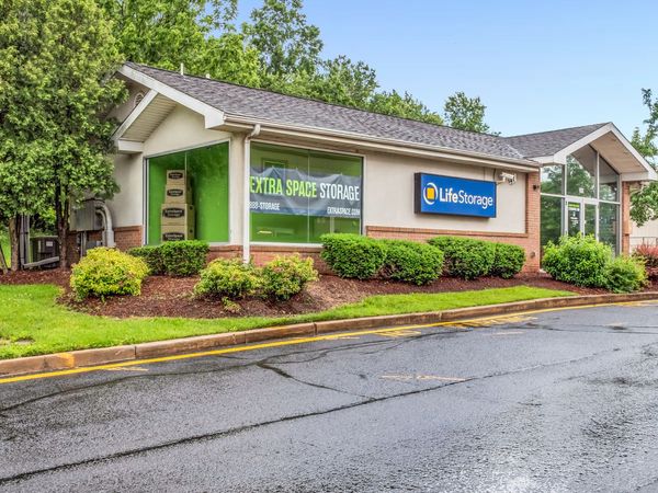 Extra Space Storage facility at 268 Gatzmer Ave - Jamesburg, NJ