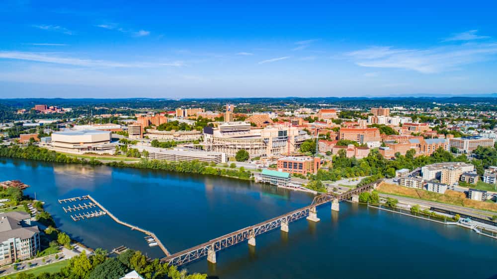 Article image for: How Much Does Hiring a Moving Company Cost in Knoxville?
