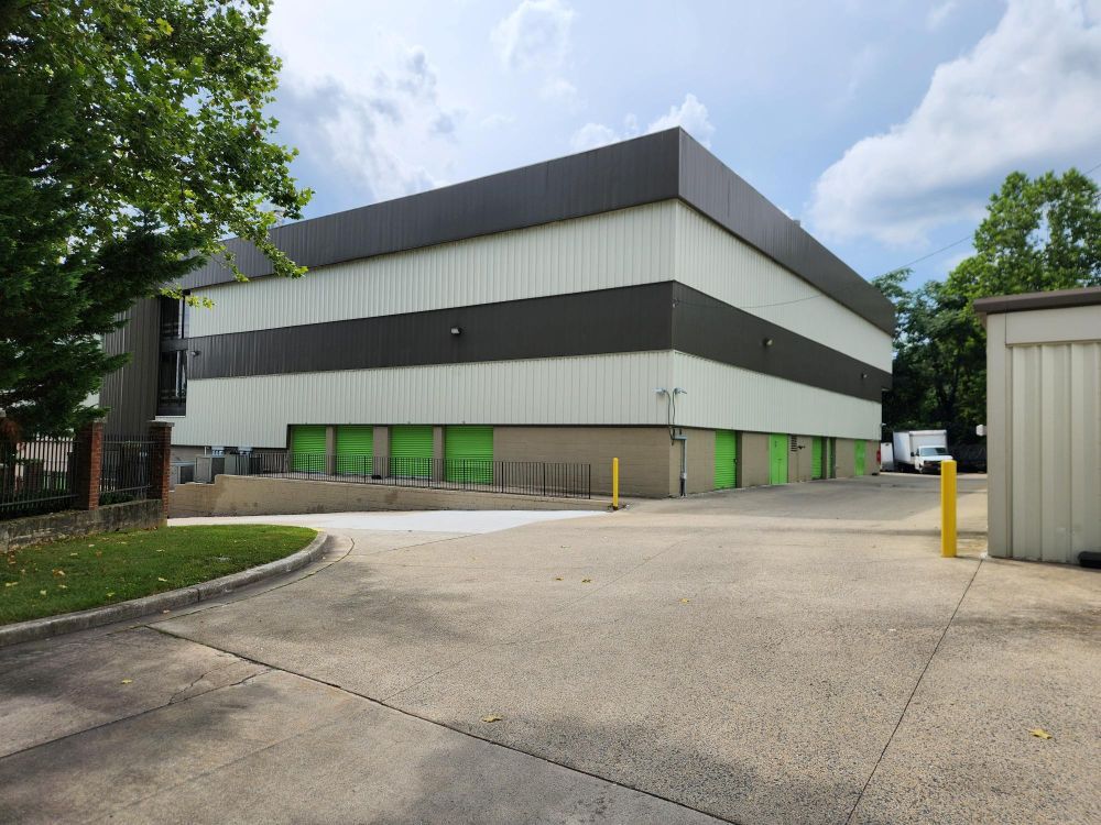 Extra Space Storage  26 W Diamond Ave in Gaithersburg, MD