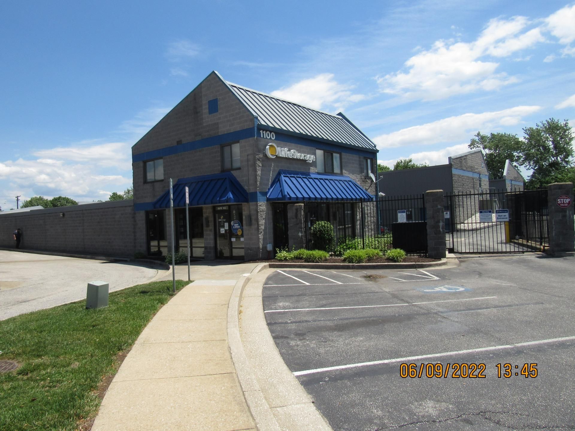 Extra Space Storage  1100 North Point Rd in Dundalk, MD