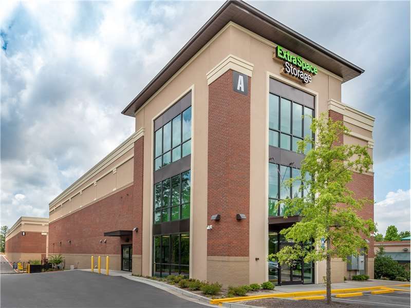 Extra Space Storage  5218 Oakdale Rd SE in Mableton, GA