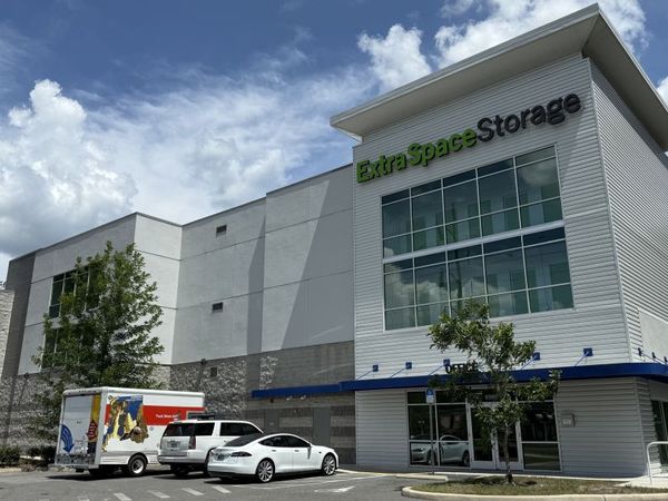 Extra Space Storage facility at 6589 SW Archer Rd - Gainesville, FL