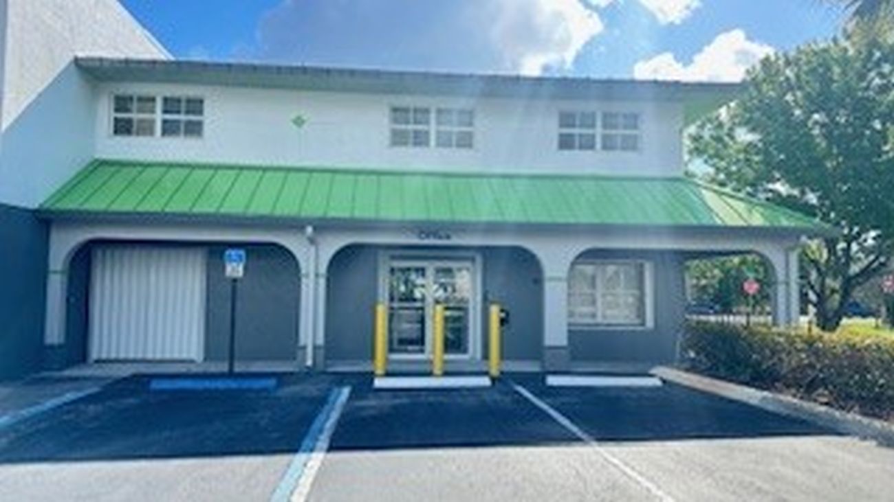 Self Storage Unit in Oakland Park, FL Oakland Park, FL