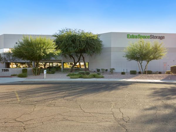 Extra Space Storage facility at 7325 E Evans Rd - Scottsdale, AZ