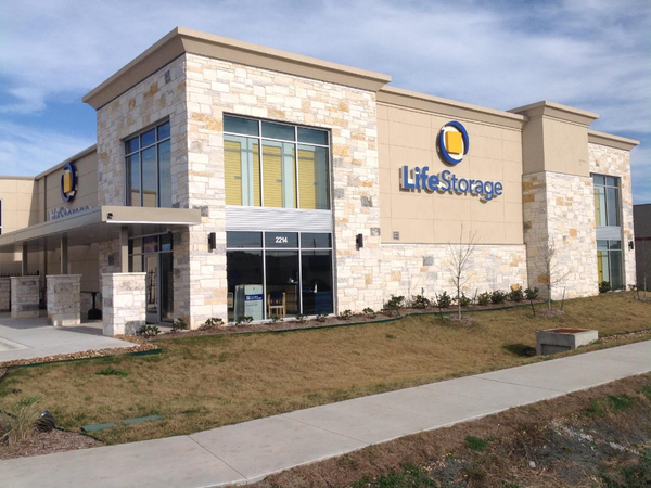 Life Storage facility on 2216 S Interstate 35 - San Marcos, TX