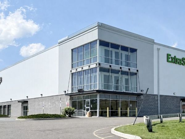 Extra Space Storage facility at 33 NJ-17 - East Rutherford, NJ