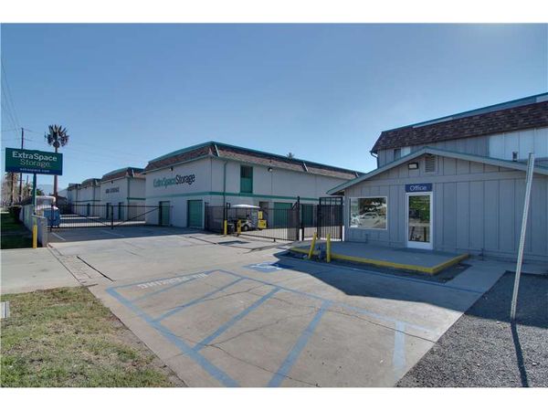 Extra Space Storage facility at 875 E Mill St - San Bernardino, CA
