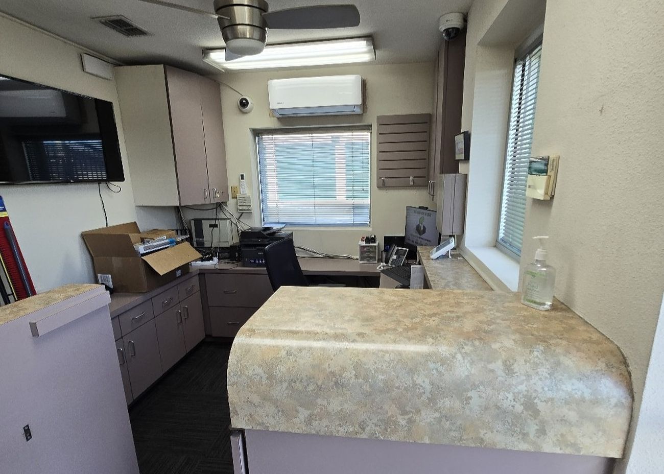 20×10 Self Storage Unit in San Antonio, TX 10835 N Interstate 35 San Antonio, Texas 3