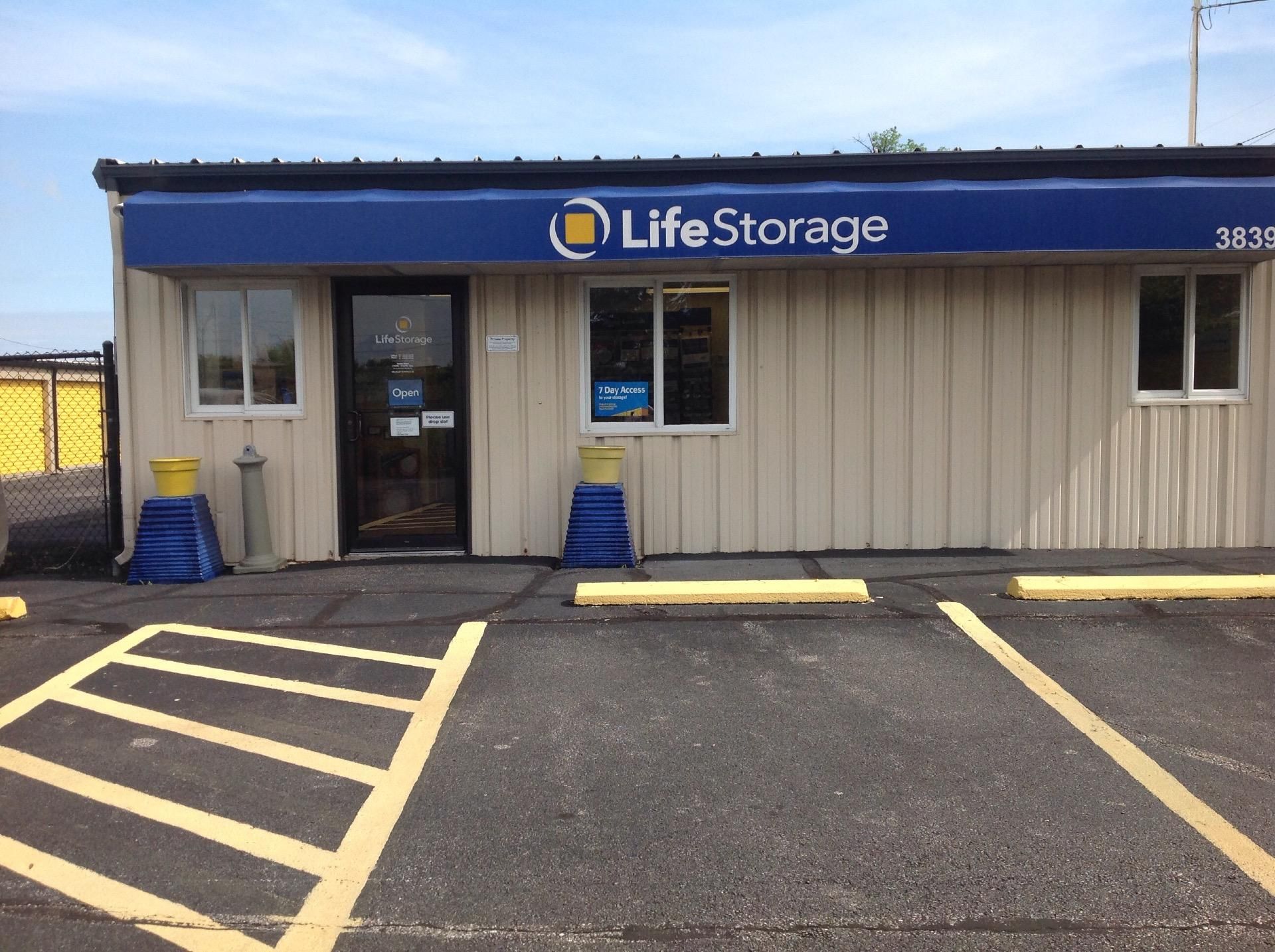 Extra Space Storage  38390 Chester Rd in Avon Lake, OH