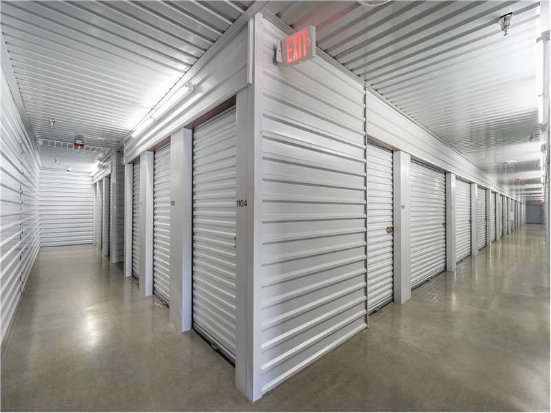 Extra Space Storage  730 E Wheatland Rd in Dallas, TX