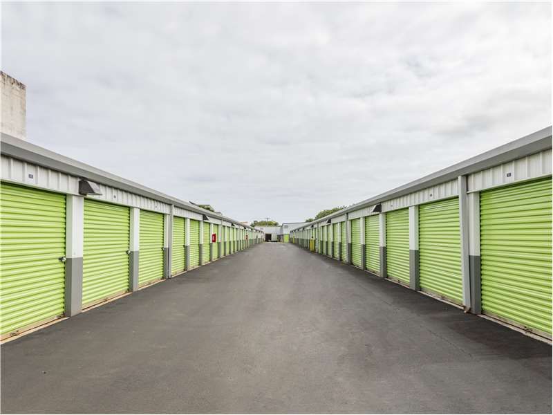 Extra Space Storage  1894 Haleukana St in Lihue, HI
