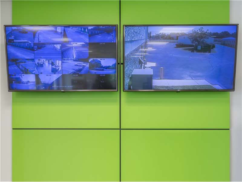 Extra Space Storage  6300 Walker Mill Rd in District Heights, MD