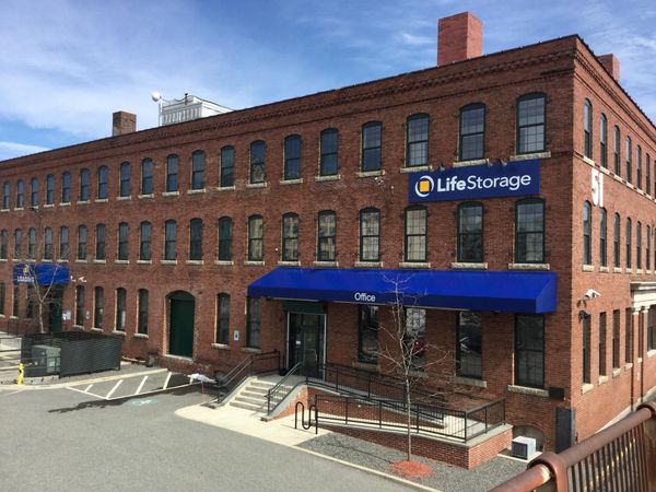 Life Storage facility on 51 McGrath Hwy - Somerville, MA
