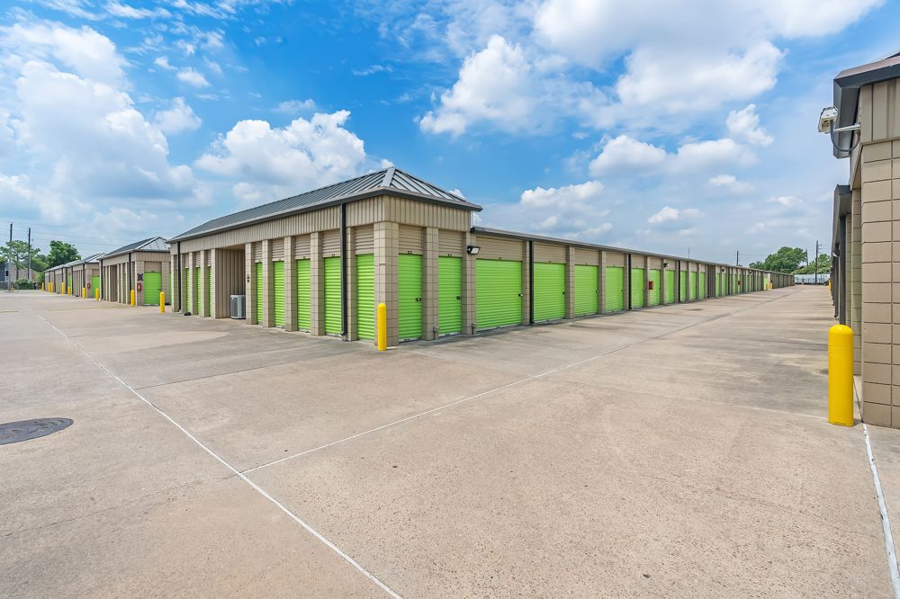 Extra Space Storage  9145 Jones Rd in Houston, TX
