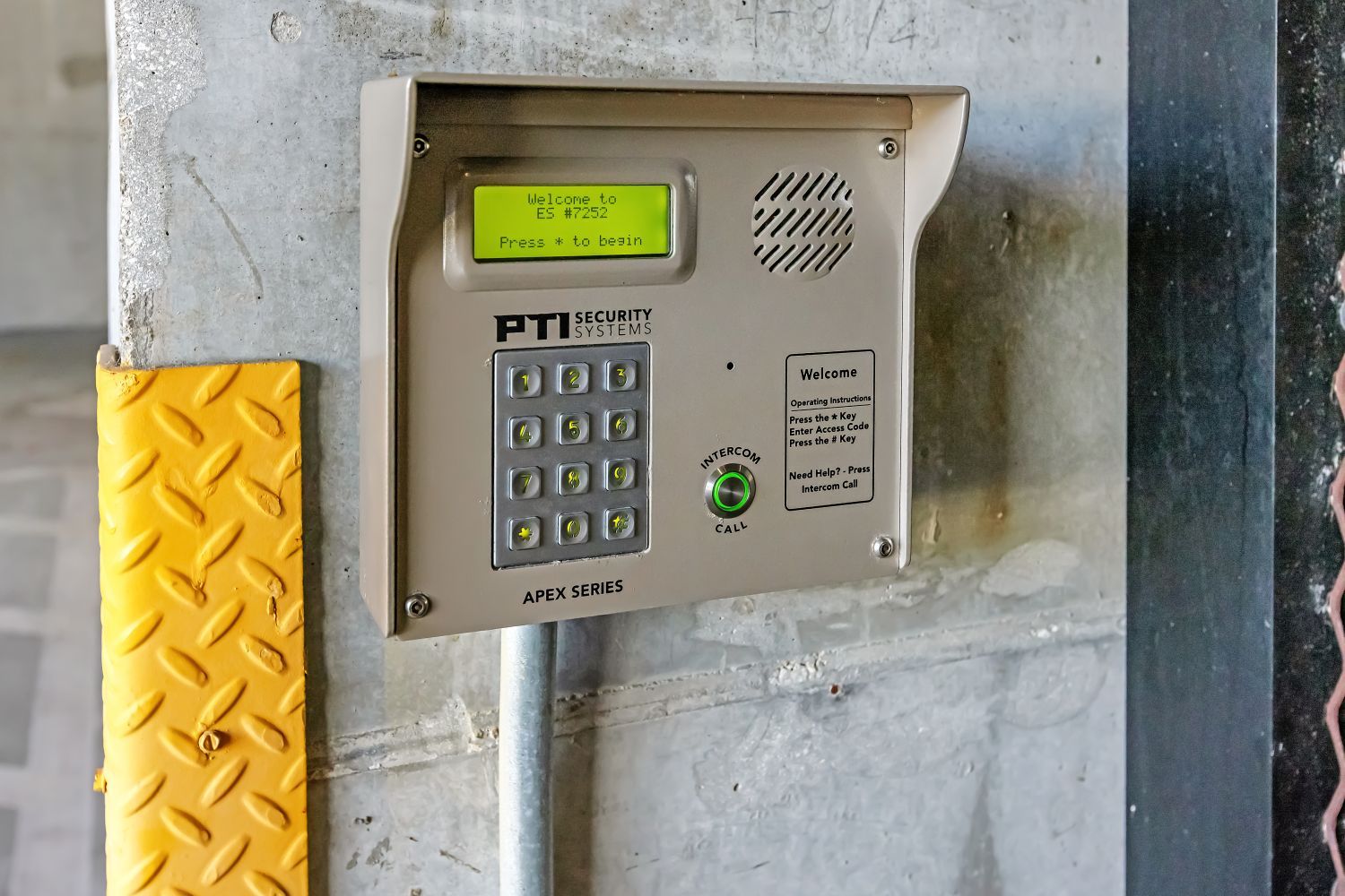 Extra Space Storage  7865 NE 10th Ave in Miami, FL