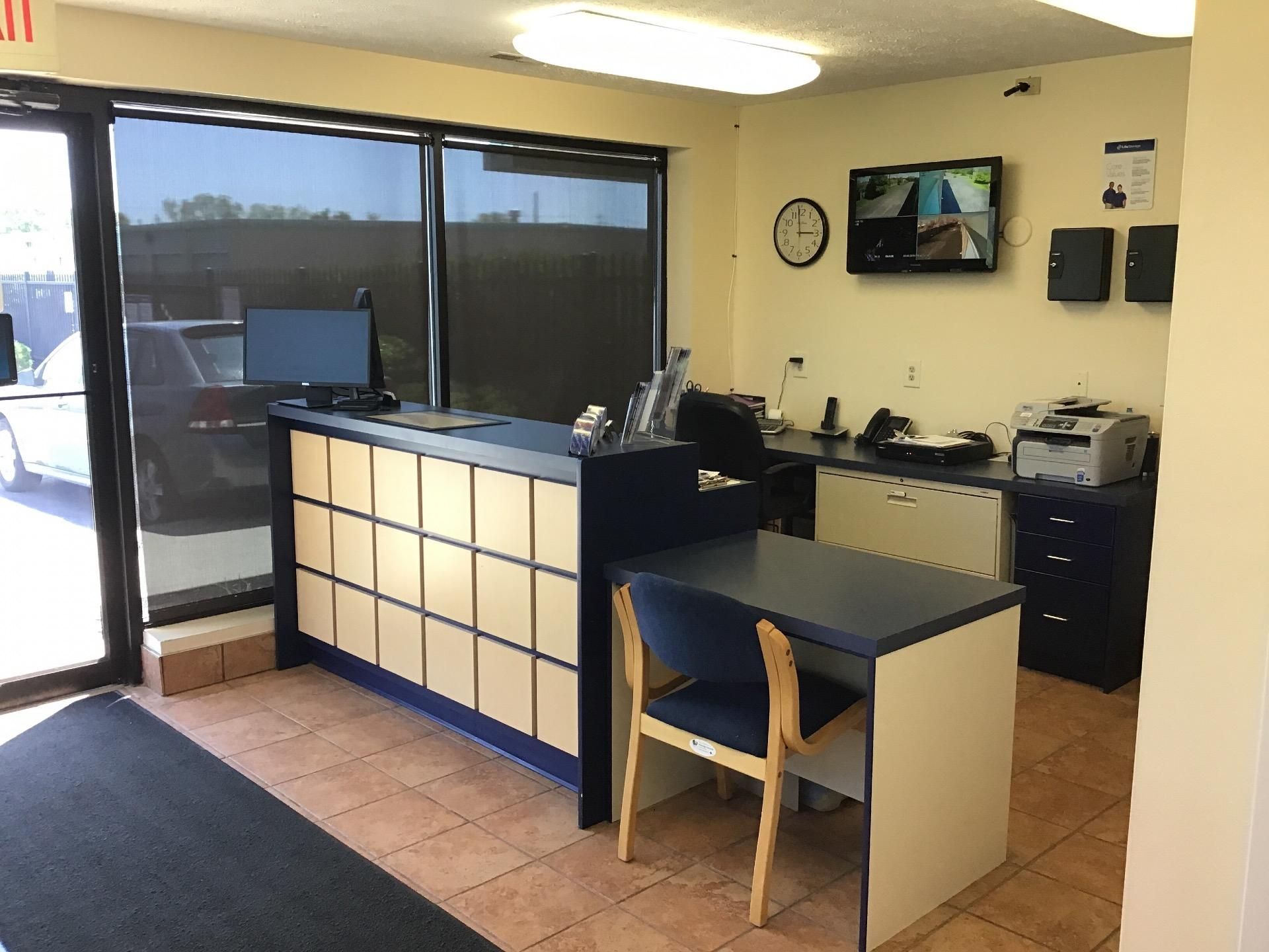 5×5 Self Storage Unit in Dublin, OH 6245 Old Avery Rd Dublin, Ohio 3