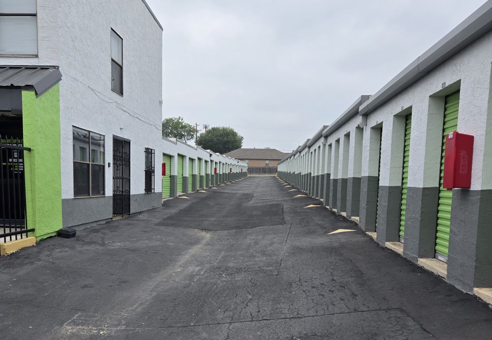 Extra Space Storage in San Antonio, TX  1018 Patricia 3
