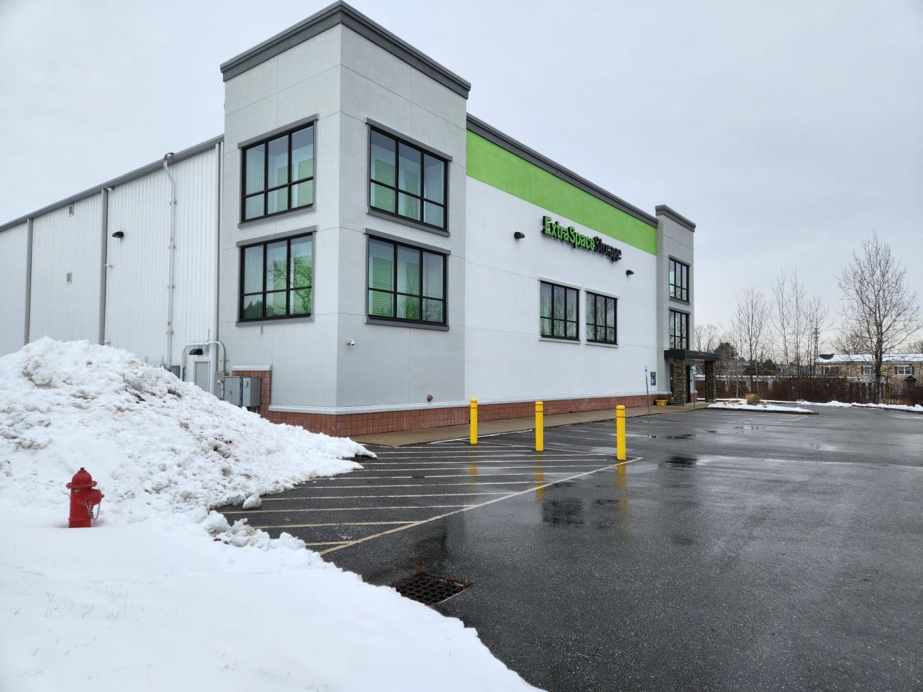 Extra Space Storage in Saco, ME  6 Industrial Park Rd