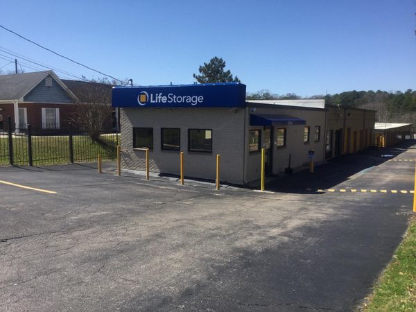 Life Storage facility on 2630 Center Point Pkwy - Birmingham, AL