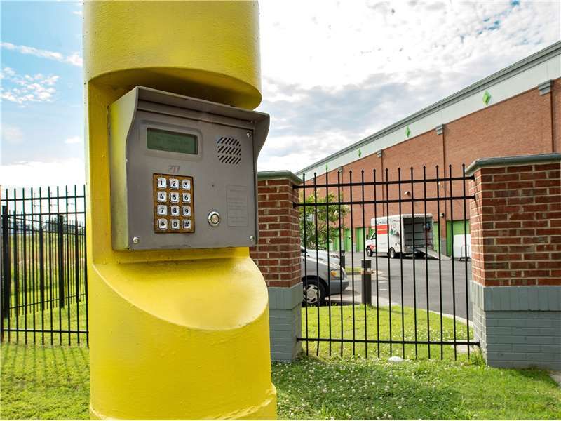 5×5 Self Storage Unit in Duluth, GA 3357 Breckinridge Blvd Duluth, Georgia 2