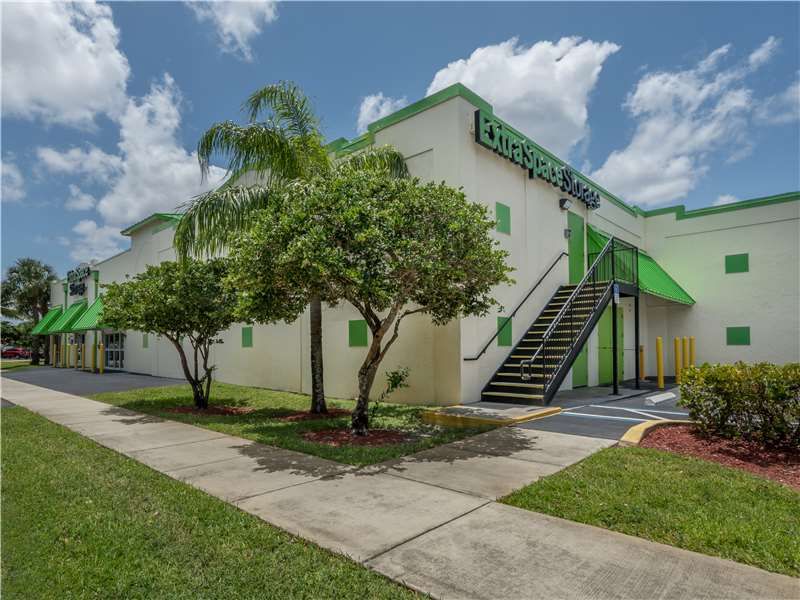 Extra Space Storage  1201 N Flagler Dr in Fort Lauderdale, FL