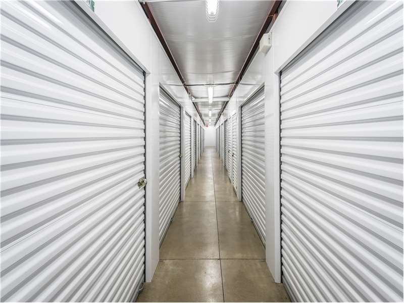 Extra Space Storage  800 Cincinnati Ave in Lebanon, OH