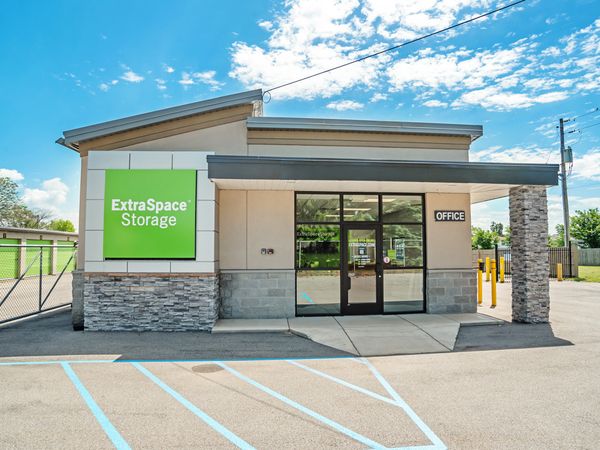 Extra Space Storage facility at 1270 Jefferson Rd - Rochester, NY