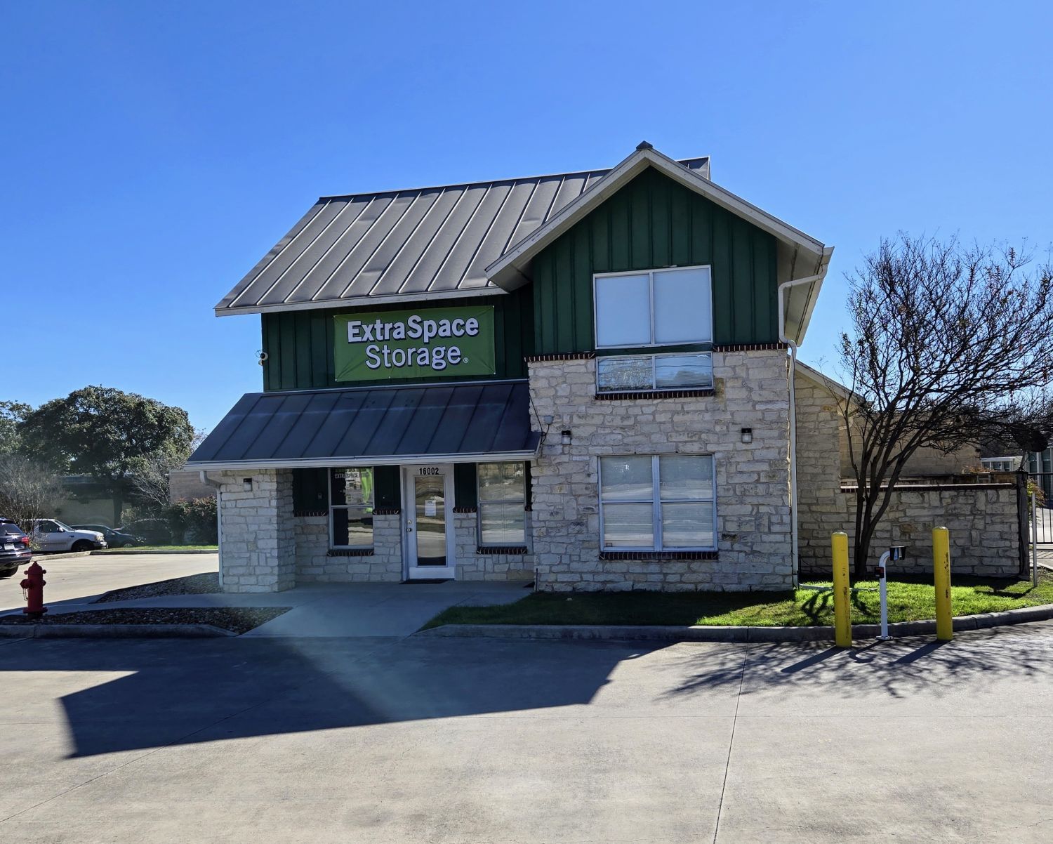 Extra Space Storage  16002 Nacogdoches Rd in San Antonio, TX