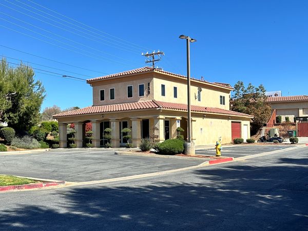 Extra Space Storage facility at 859 Desert Lawn Dr - Beaumont, CA