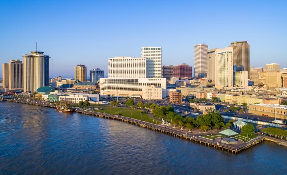 Article image for: How Much Does Hiring a Moving Company Cost in New Orleans?