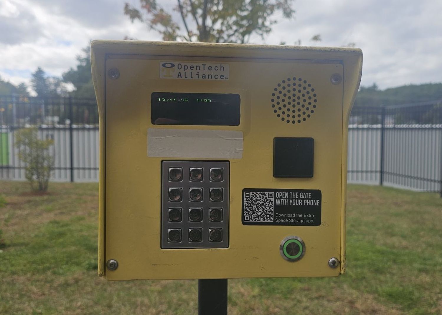 Extra Space Storage  4 Benning Ct in Merrimack, NH