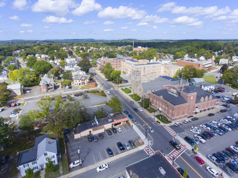 Article image for: How Much Does Hiring a Moving Company Cost in Framingham?